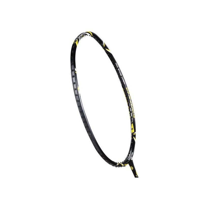 Detalle cabeza Apacs Virtuoso Pro II con marco de grafito reforzado para máxima rigidez