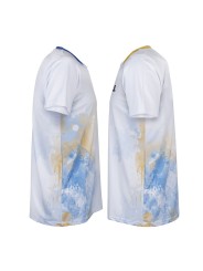 Detalle laterales de la camiseta APACS 10157 blanca con costuras reforzadas deportiva