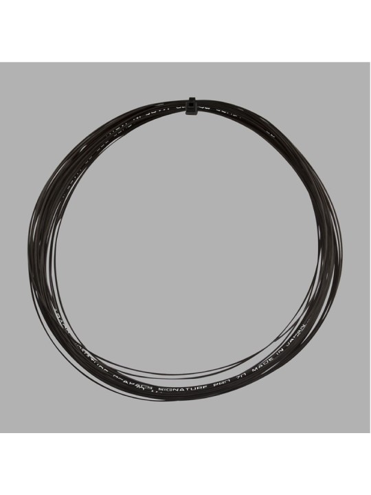 Raqueta encordada con cuerda APACS Signature Pro 70, ideal para jugadores que buscan control, potencia y durabilidad